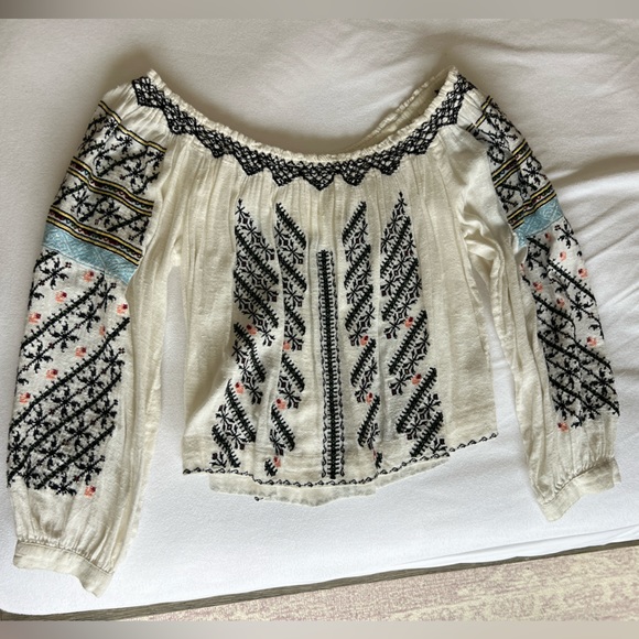 Free People Pattern Off the Shoulder Top - Picture 1 of 5